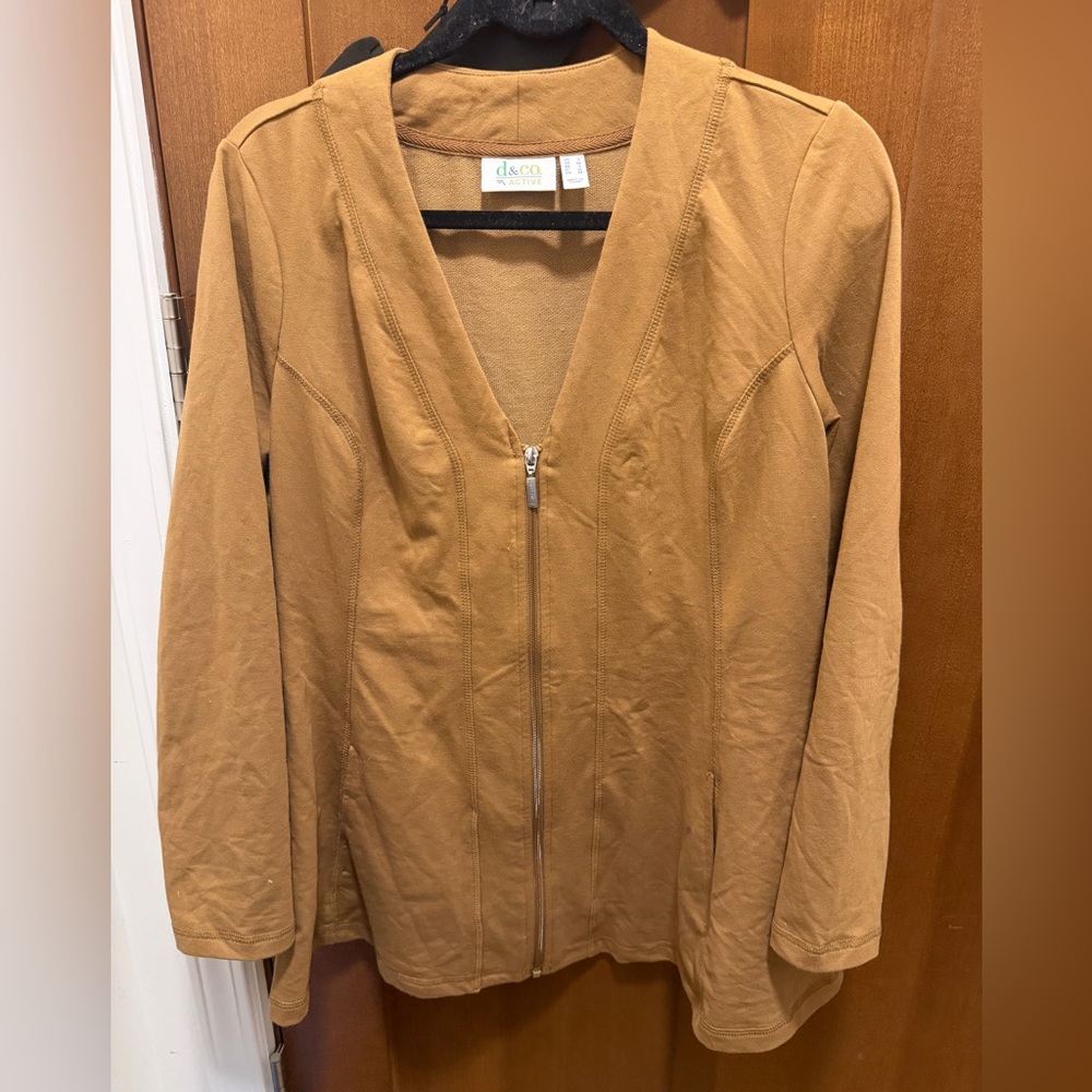 Women's Camel Utility Jacket by d&co active